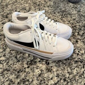Nike White and Black Sneakers with Gold Accent. ** Super Trendy